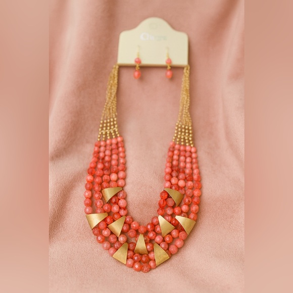 Elegant Coral and Gold Necklace Set - Picture 1 of 5